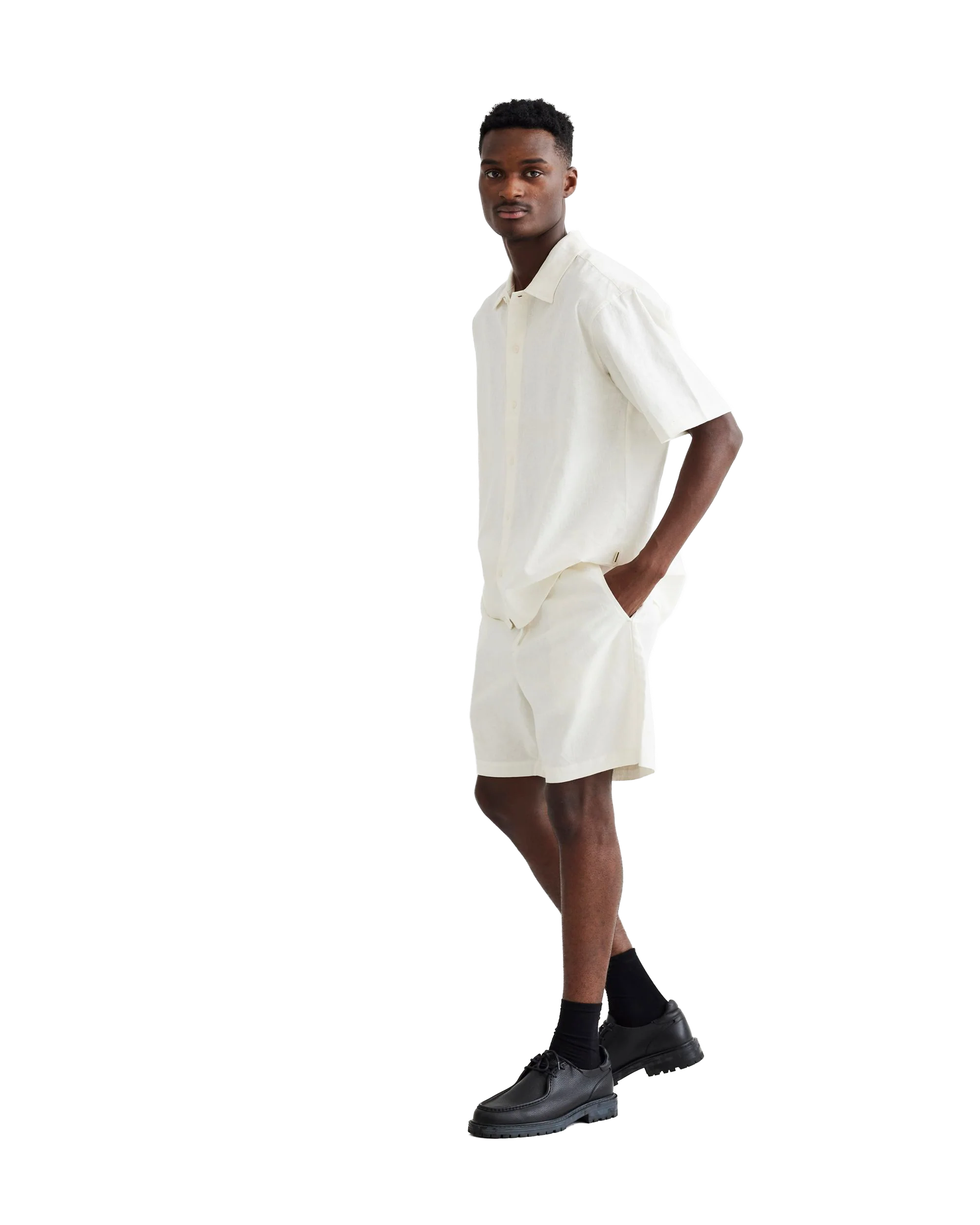 WBBommy Linen Shorts - Image 3