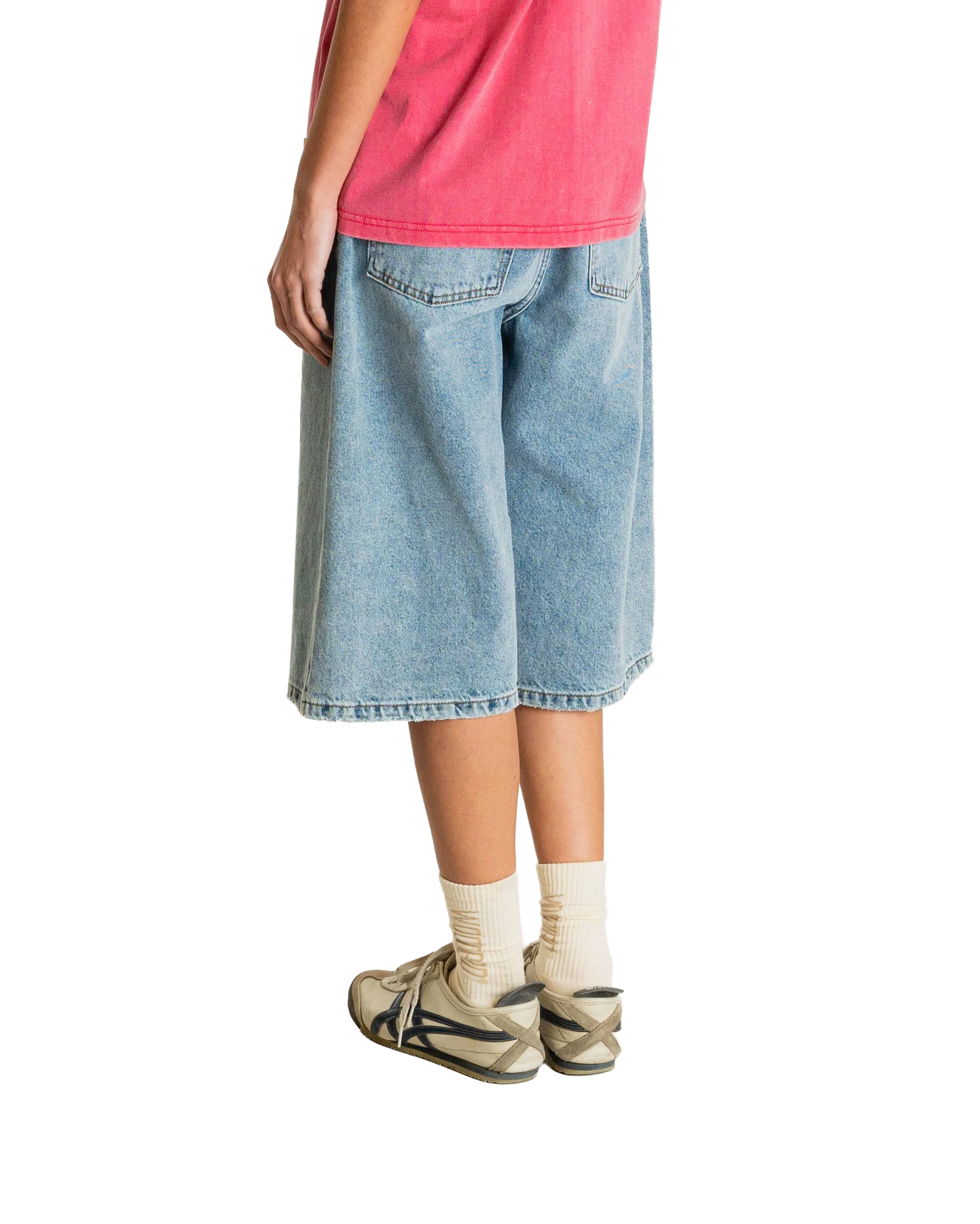WBShan Bermuda Shorts - Image 4